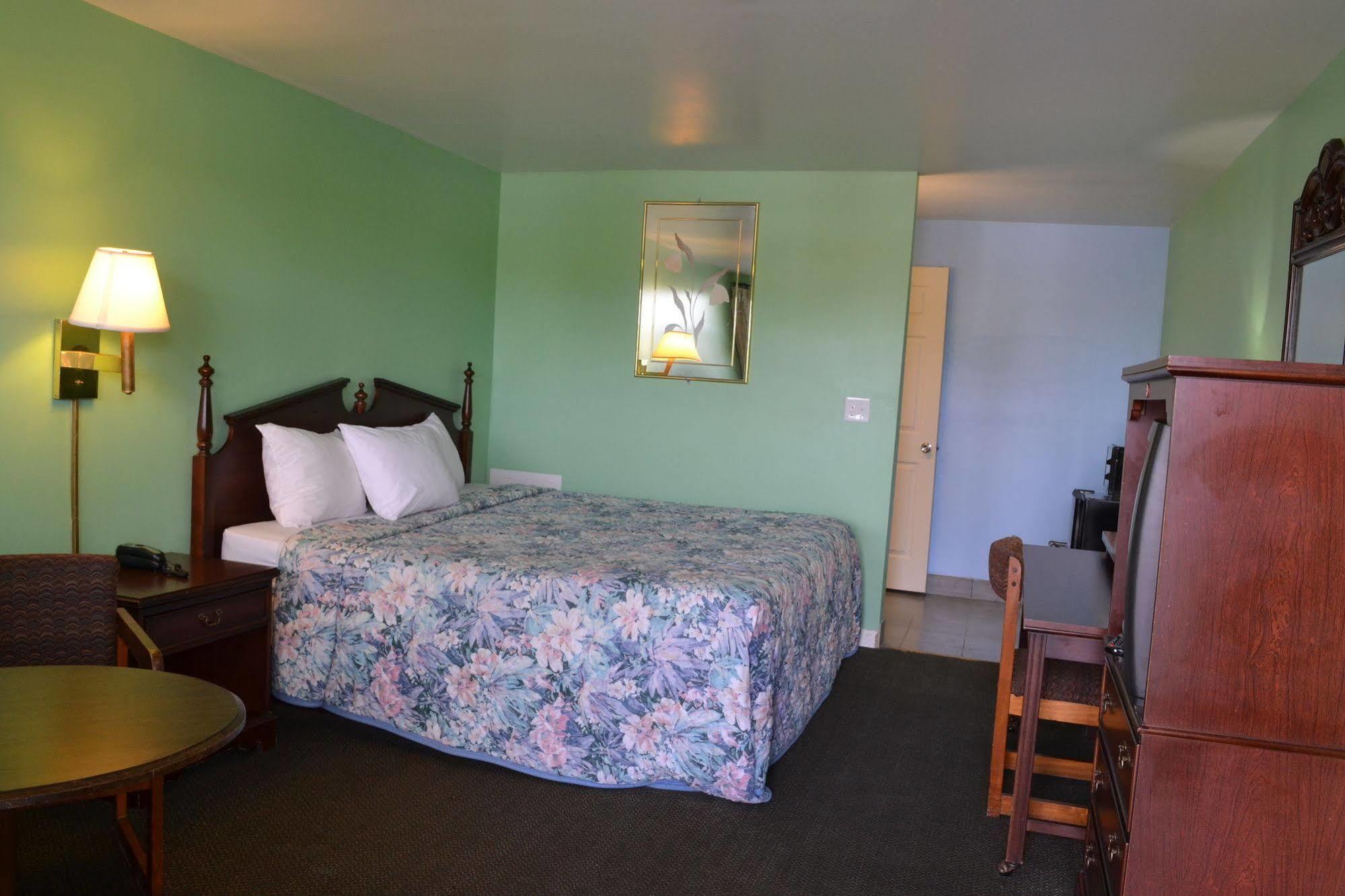 Budget Inn Christiansburg Eksteriør billede