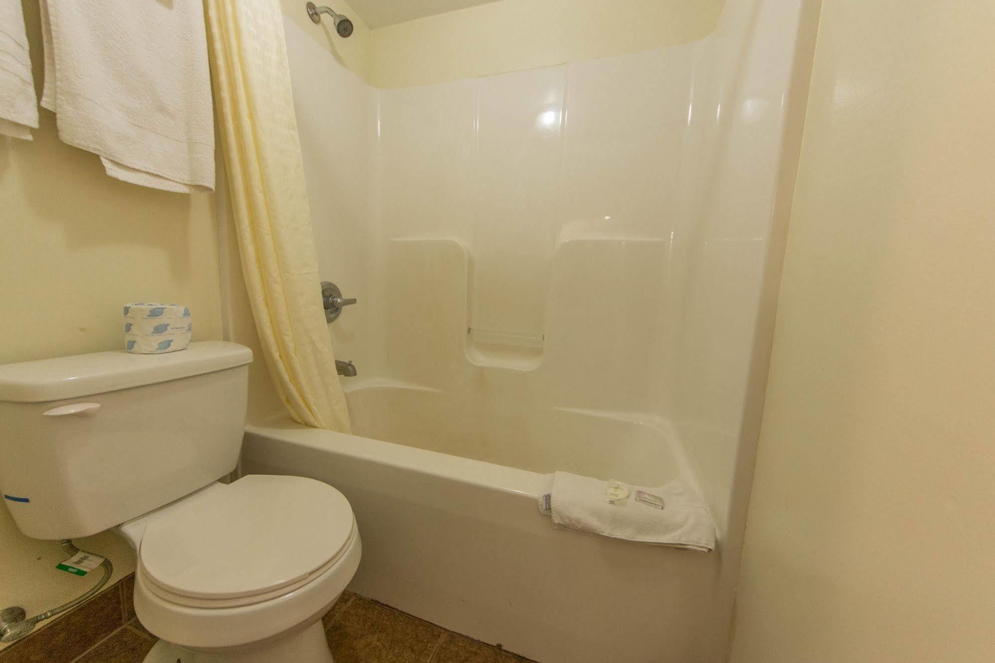 Budget Inn Christiansburg Eksteriør billede